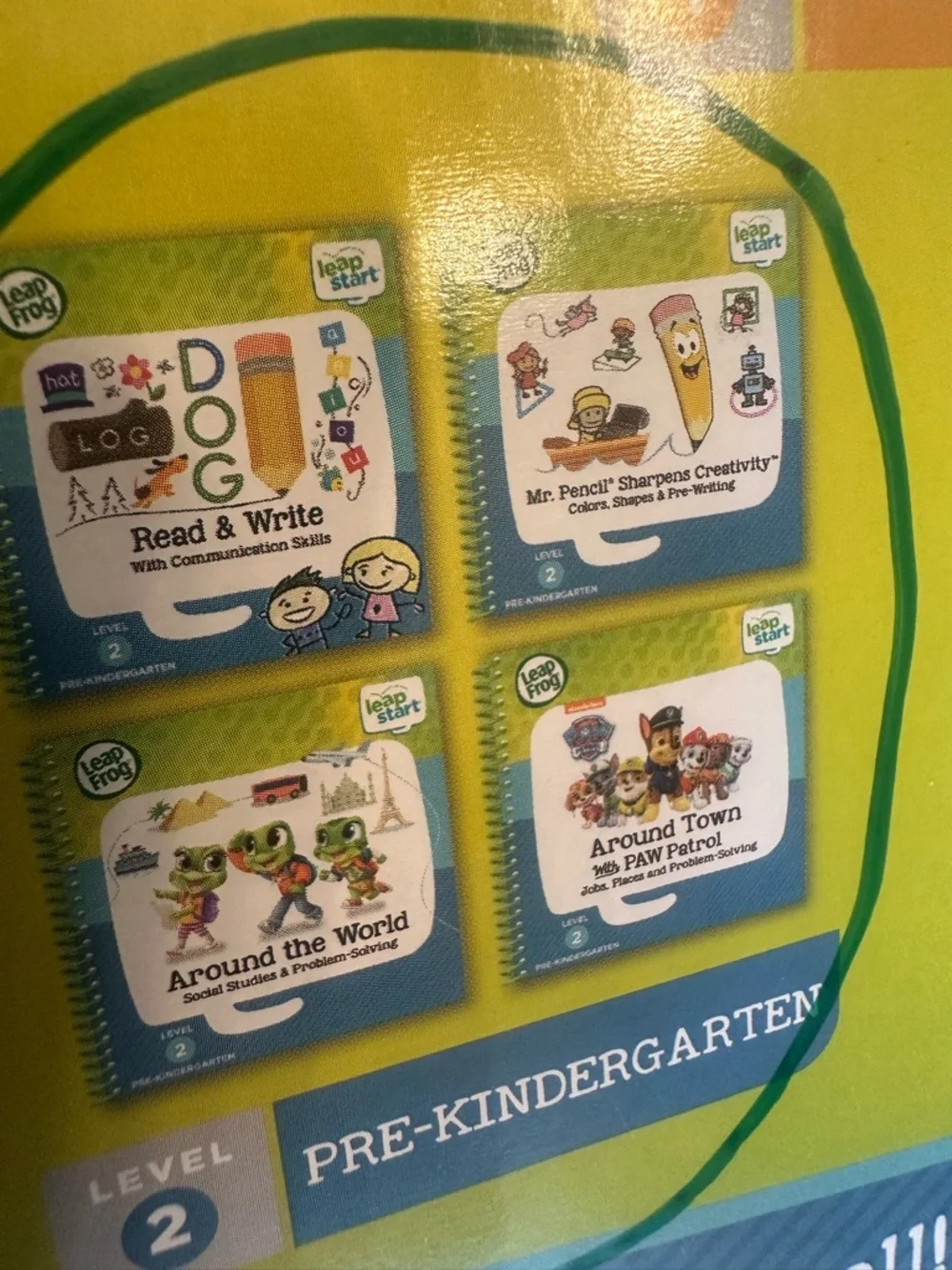 Pre-kindergarten Leap Frog LeapStart 4 pack of books - Picture 3 of 3
